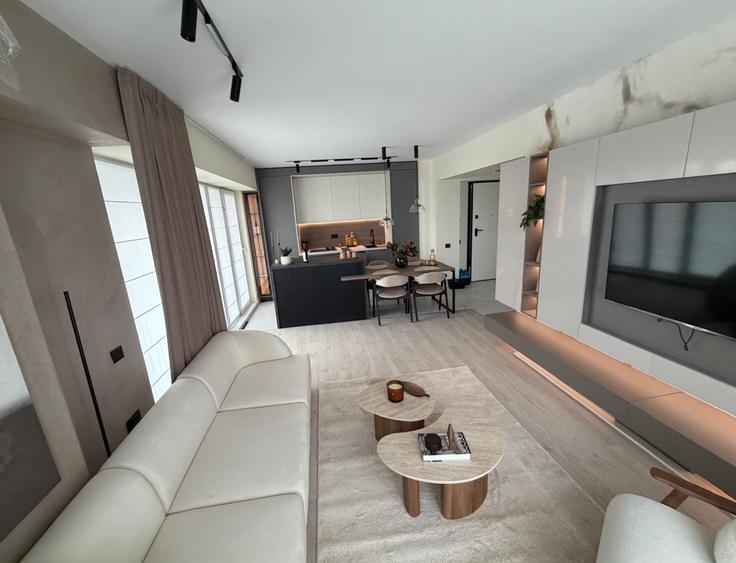 Apartament cu 3 camere decomandat în Theodor Pallady
