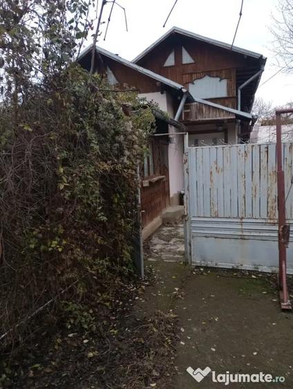 Casă cu 3 camere în Hăbud