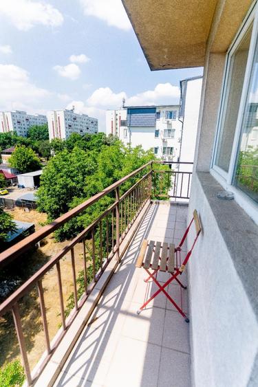 Garsonieră decomandată, mobilată în Brâncoveanu