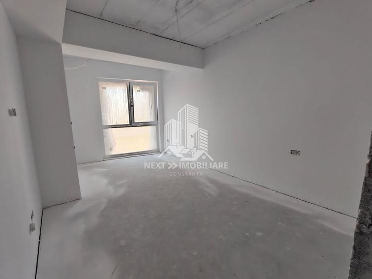 Apartament cu 2 camere decomandat în Universitate