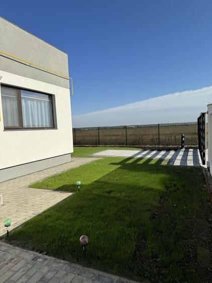 Casă cu 3 camere cu Teren 500 Mp în Central