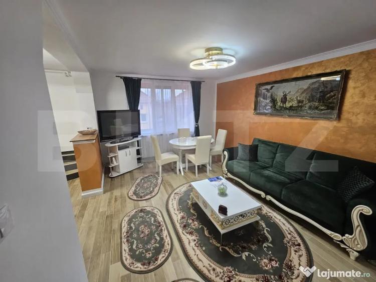 Apartament cu 3 camere semidecomandat în Central