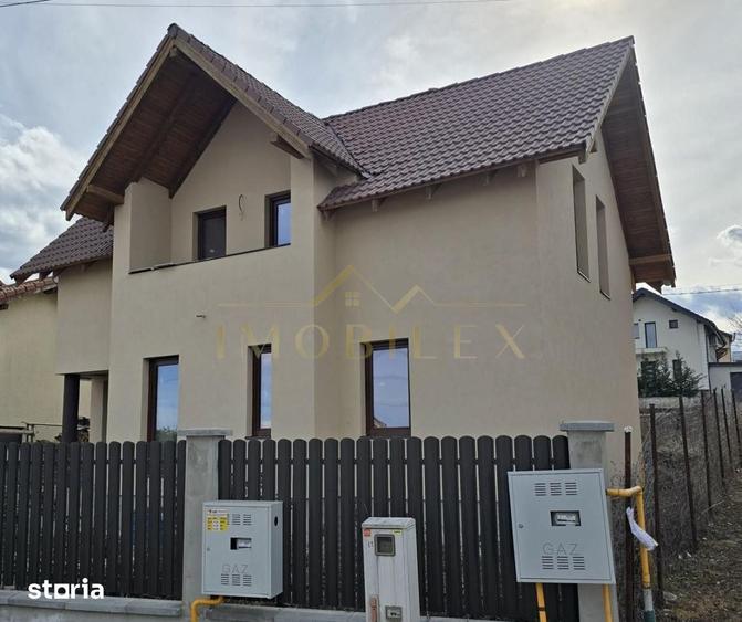 Casă cu 4 camere cu Teren 300 Mp în Iris