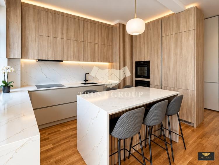 Apartament cu 3 camere decomandat, mobilat în Domenii