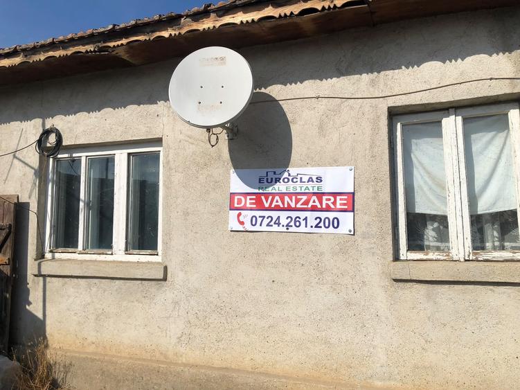 Teren Construcții intravilan de 3000 mp, în Poiana