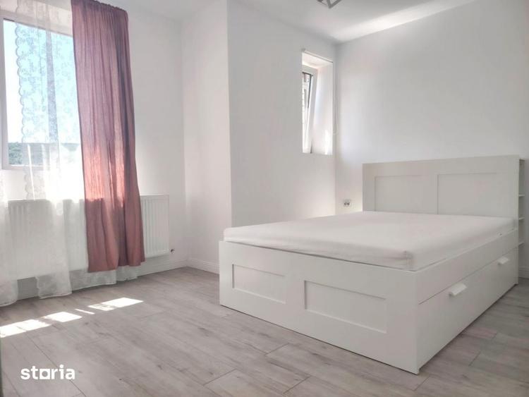 Apartament cu 3 camere decomandat în Chinteni