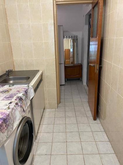 Garsonieră decomandată în Rahova