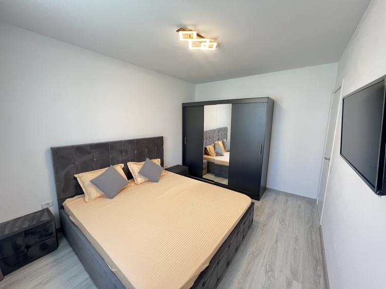 Apartament cu 2 camere decomandat, mobilat în Sânpetru