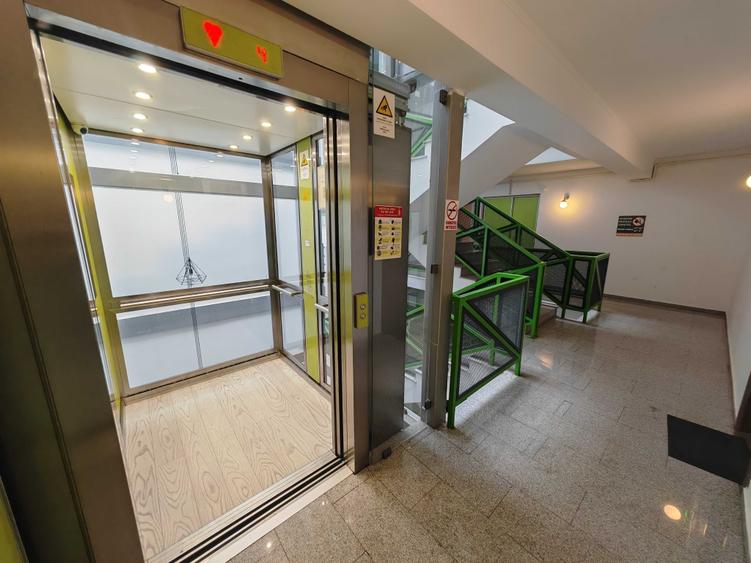 Apartament cu 2 camere semidecomandat în Sud