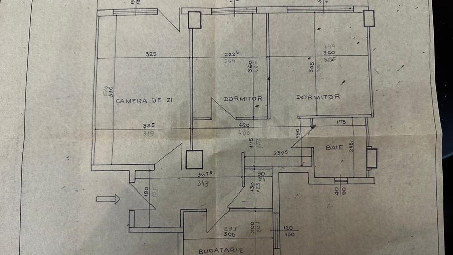 Apartament cu 3 camere decomandat, mobilat în Bucur Obor