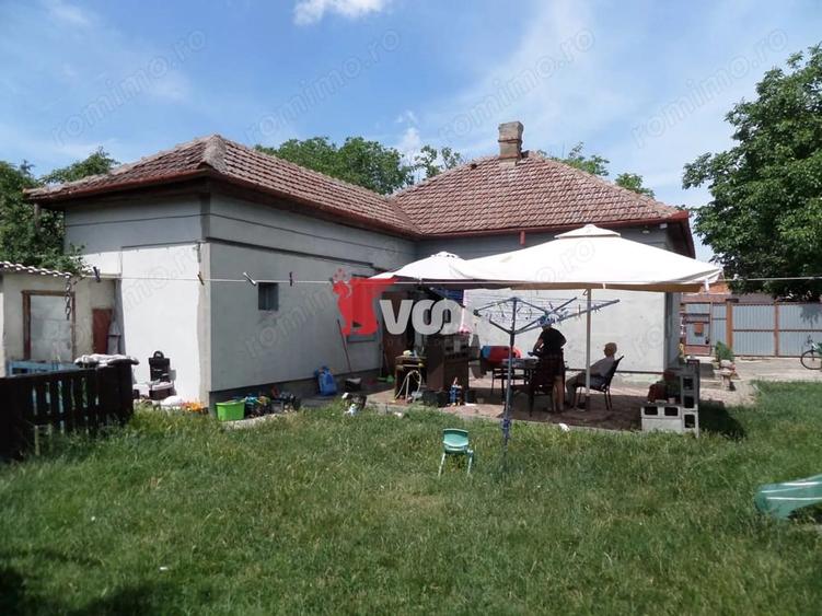Casă cu 2 camere în Lipovei