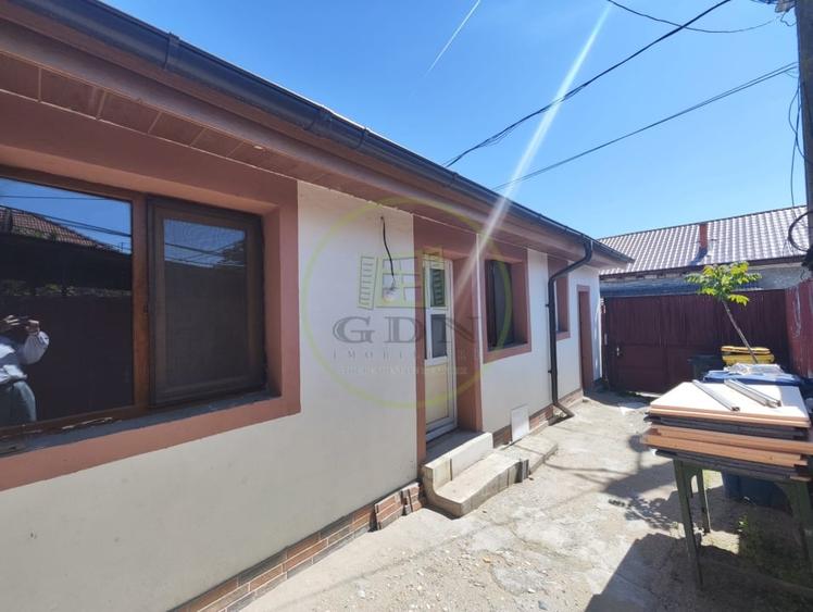 Casă individuală cu 3 camere cu Canalizare în Brestei
