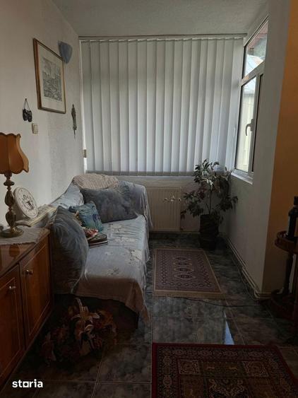 Apartament cu 2 camere în Telecabinei