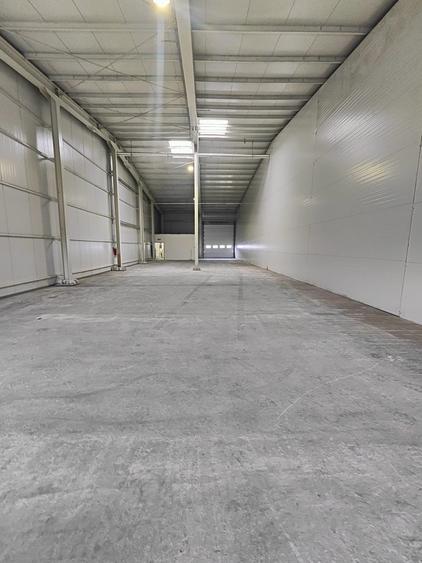 Spațiu industrial, de 360 mp, în Stupini