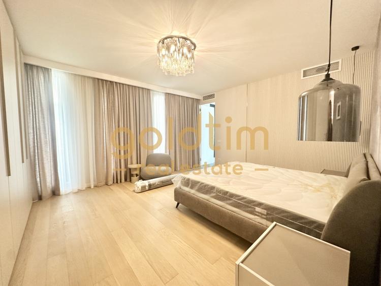 Apartament cu 4 camere decomandat în Aviatorilor