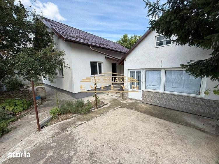 Casă cu 3 camere decomandat cu Teren 509 Mp în Central