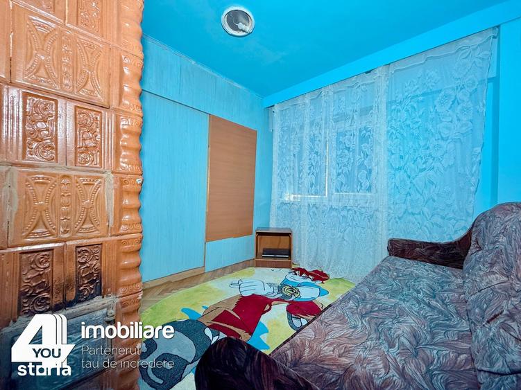 Apartament cu 3 camere semidecomandat în Ultracentral
