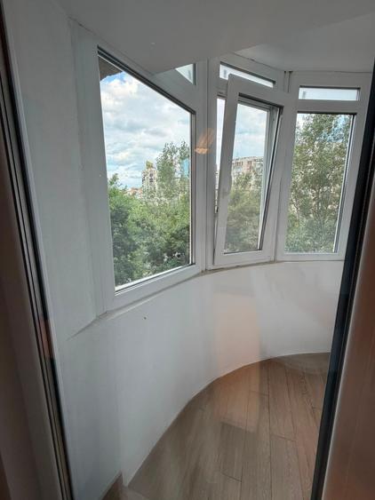 Apartament cu 2 camere semidecomandat în Crângași