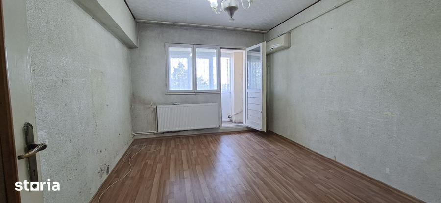 Apartament cu 2 camere în Micro 14