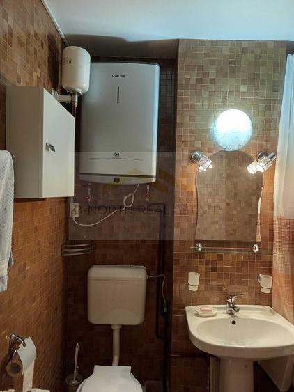 Apartament cu 3 camere decomandat, mobilat în Alexandru Obregia
