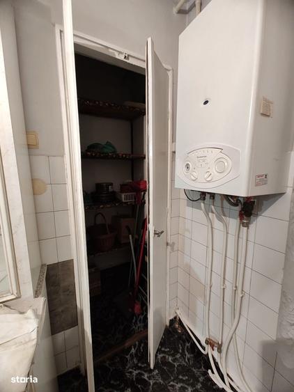 Apartament cu 3 camere decomandat în Progresul