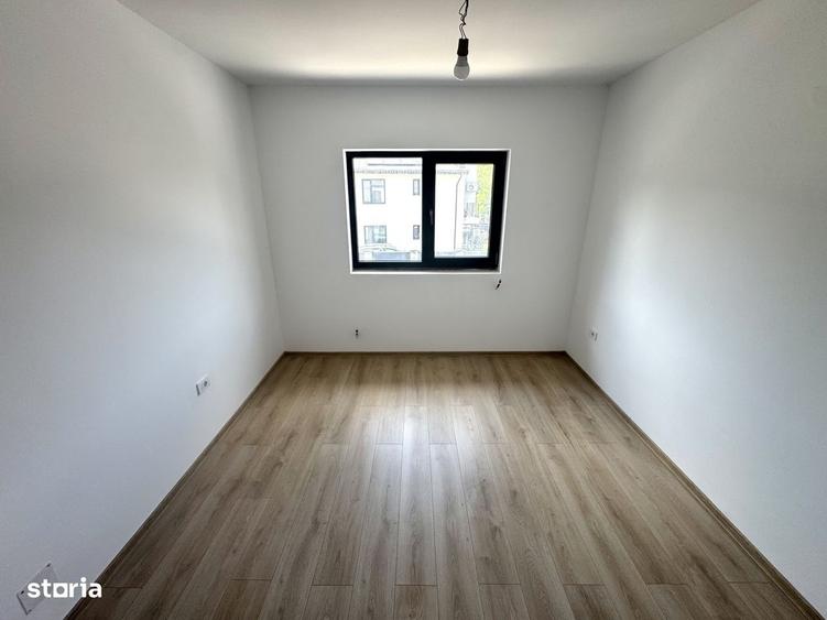 Casă cu 4 camere în Bucium