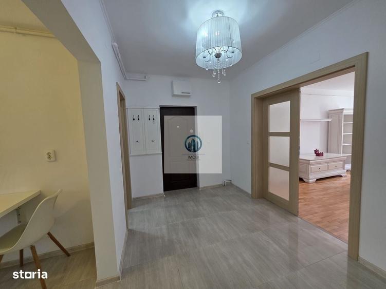 Apartament cu 3 camere decomandat în Deve