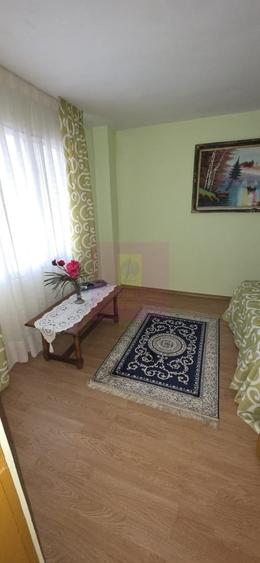 Casă cu 3 camere în Central