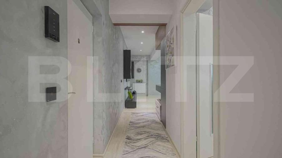 Apartament cu 4 camere decomandat, mobilat în Tractorul