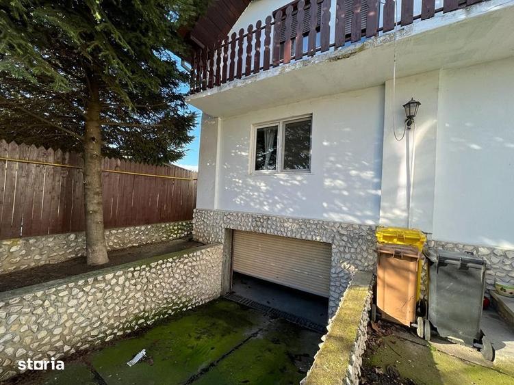 Casă cu 5 camere cu Teren 150 Mp în Central