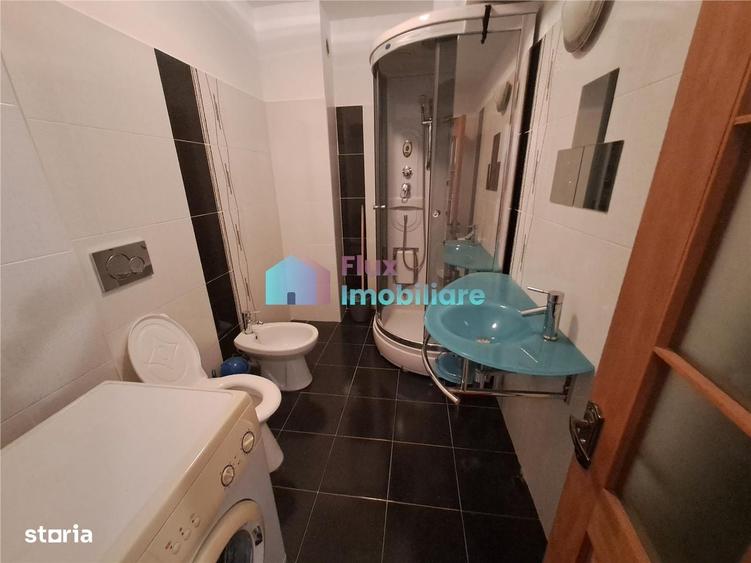 Garsonieră decomandată în Central