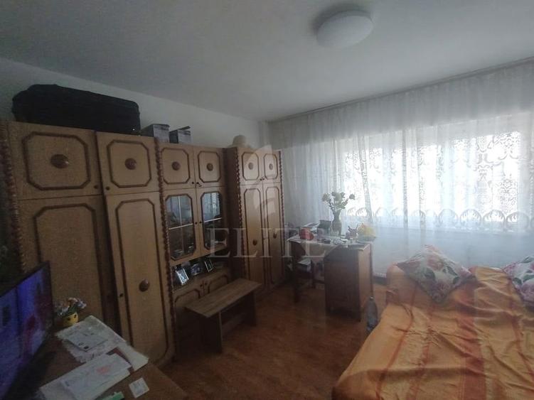 Apartament cu 2 camere decomandat în Zorilor