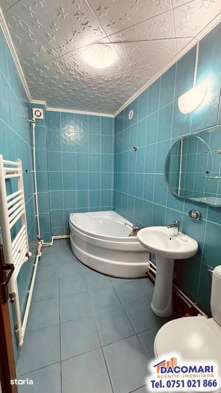 Apartament cu 2 camere decomandat în Micro 20