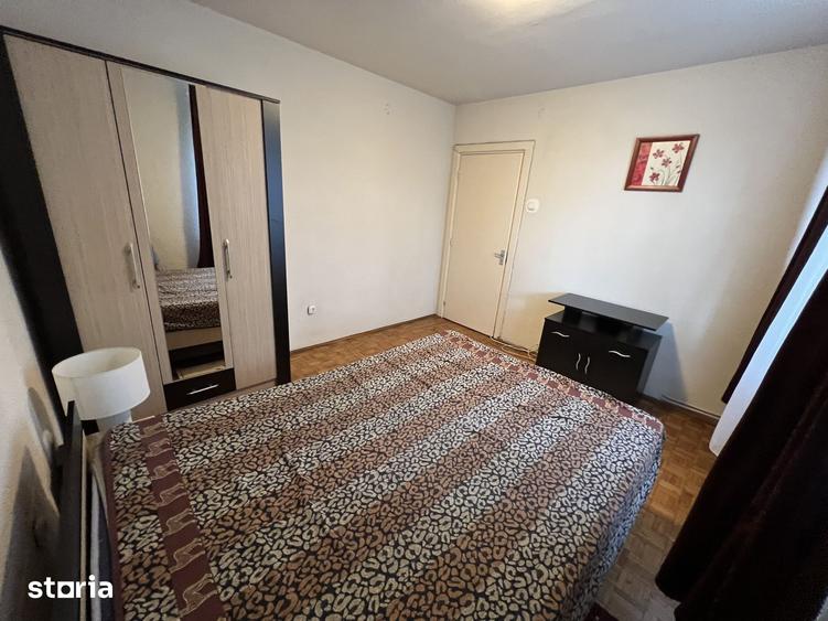 Apartament cu 3 camere decomandat în Calea Dumbrăvii