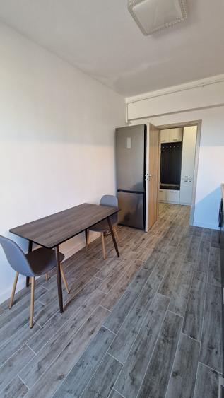 Proprietar inchiriez apartament 2 camere decomandat Young City, Popesti-Leordeni - 4