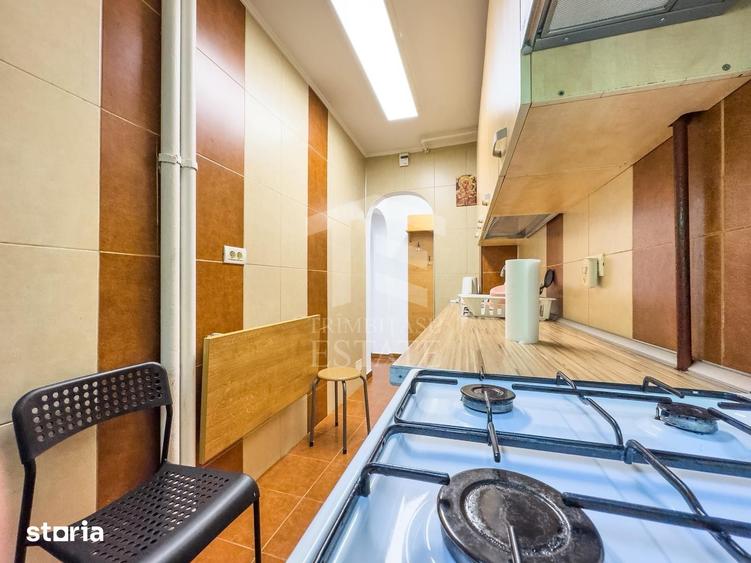 Apartament cu 3 camere semidecomandat, mobilat în Drumul Taberei