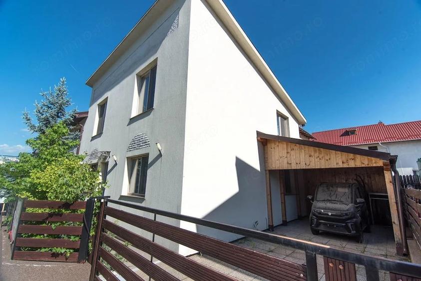 Casă cu 6 camere cu Teren 129 Mp în Câmpului