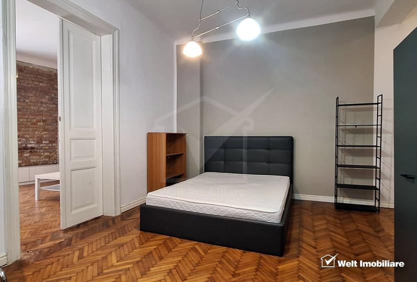Casă individuală cu 3 camere cu Canalizare în Central