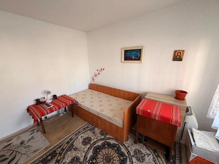 Apartament cu 2 camere decomandat, mobilat în Central