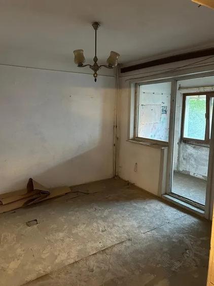 Apartament cu 2 camere decomandat în Brăilei