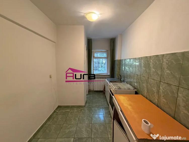 Apartament cu 2 camere decomandat în Piața Nouă