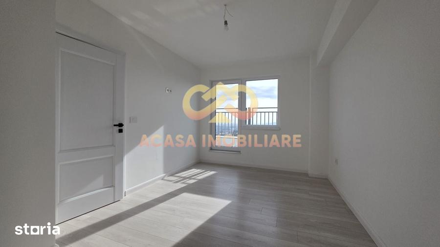 Apartament cu 3 camere decomandat în Valea Lupului