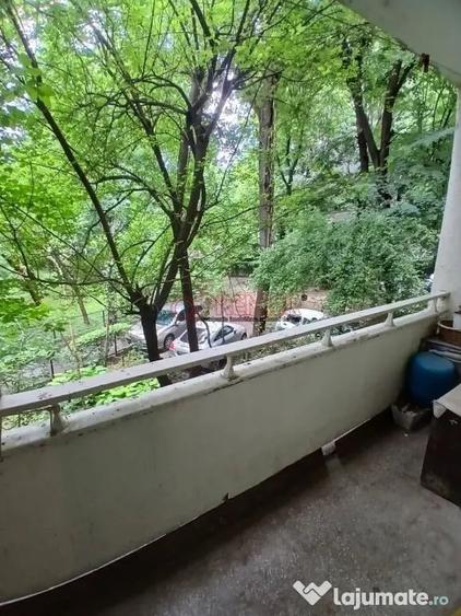 Brancoveanu - Aleea Dorohoi - apartament 3 camere - 6