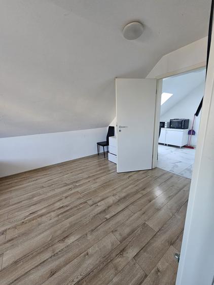 Apartament cu 2 camere decomandat în Complex Studențesc
