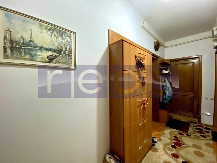 DE VANZARE 3 CAMERE 100 MP | BOXA 10 MP | SEBASTIAN | VULCAN CENTER - 24