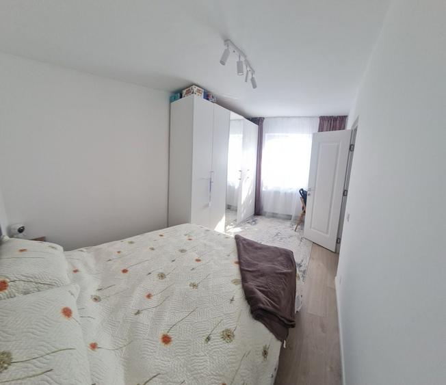 Apartament cu 2 camere semidecomandat în Fălticeni