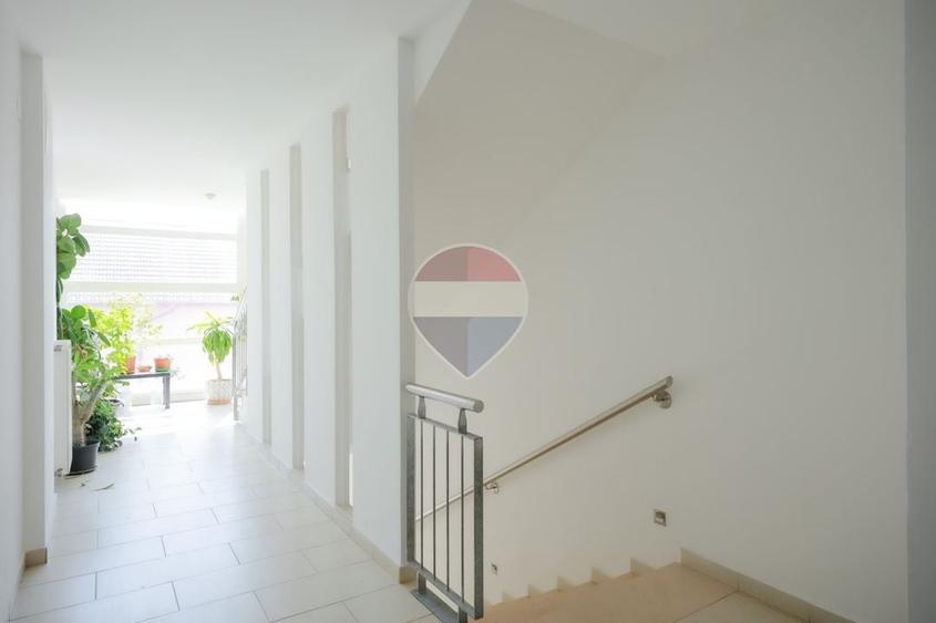 Apartament cu 2 camere decomandat, mobilat în Oncea