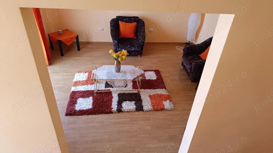 Casă cu 3 camere cu Teren 343 Mp în Poiana