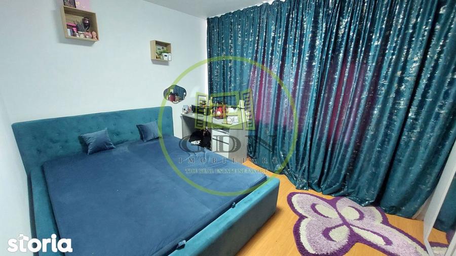 Apartament cu 2 camere semidecomandat, mobilat în Craiovița Nouă