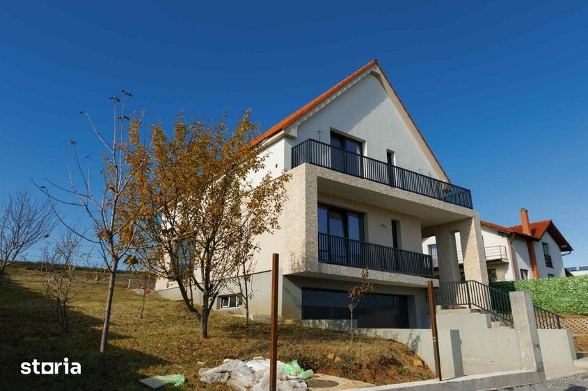 Casă cu 5 camere cu Teren 605 Mp în Ciurila